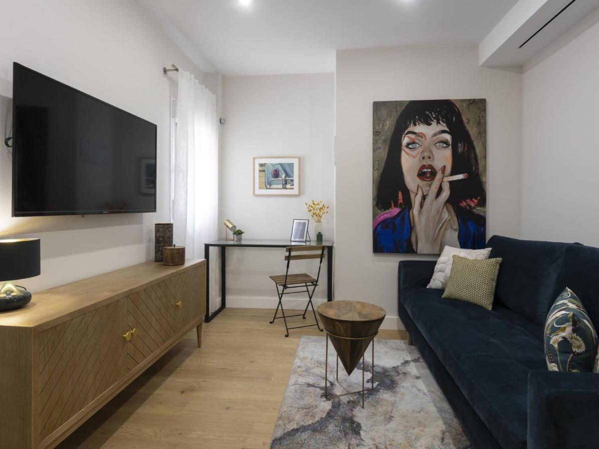 Beautiful Blue Triana Apartment Севилья Экстерьер фото